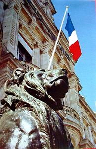 PA b- 037- Hotel de ville